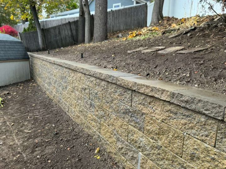Retaining Walk